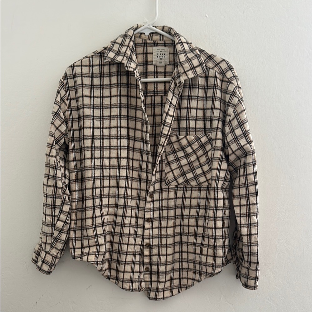 Billabong Women’s Plaid Flannel Button up Shirt